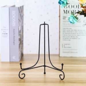 Black Metal Display Easels Set of 4